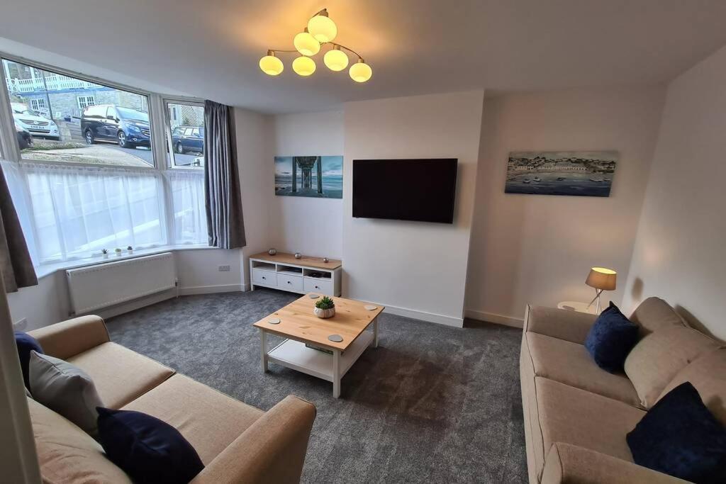 Beautiful Seaside Apartment With Parking 文特诺 外观 照片